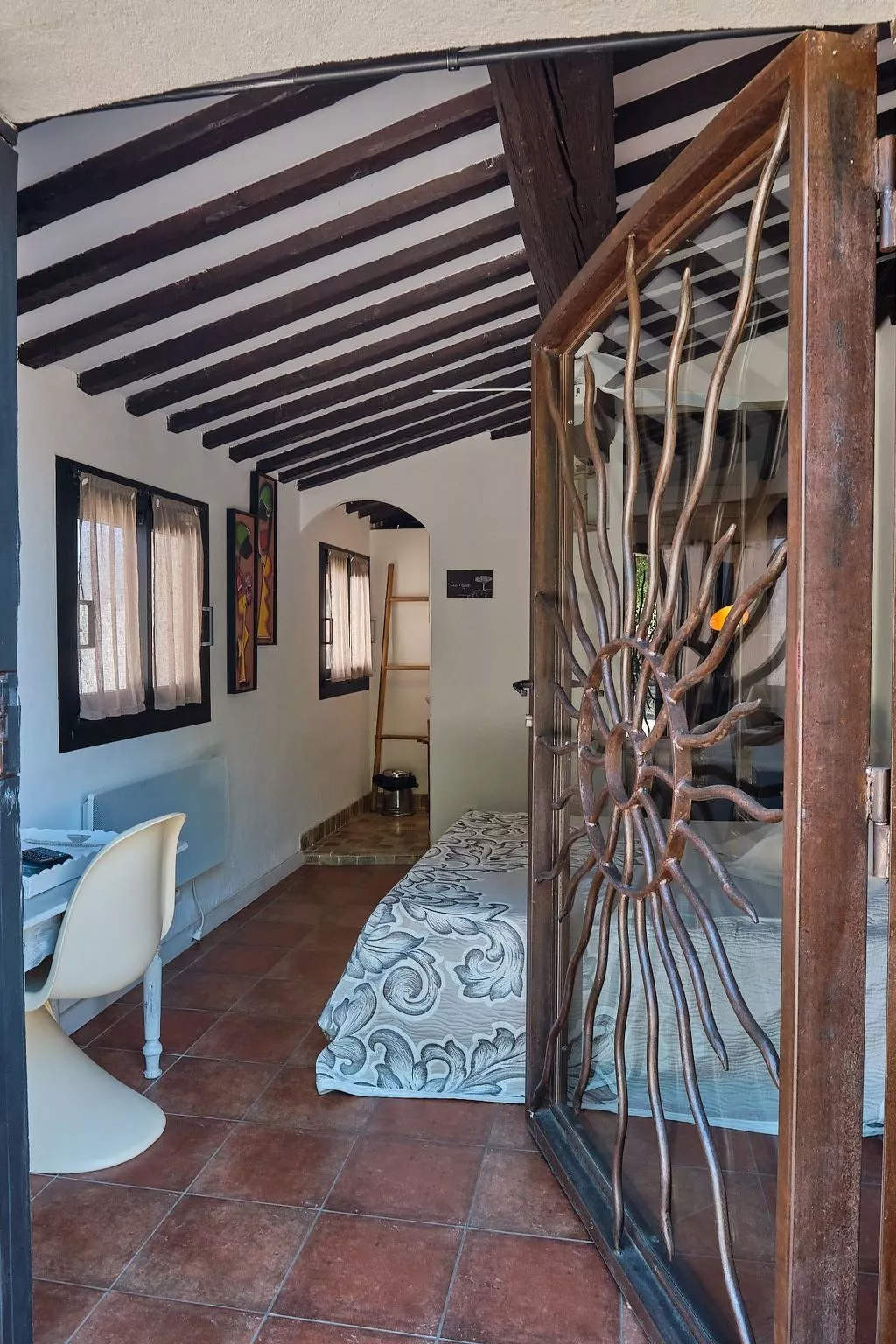 Herrliche Villa mit Meerblick, Pool, 400m vom Meer entfernt-Binnen