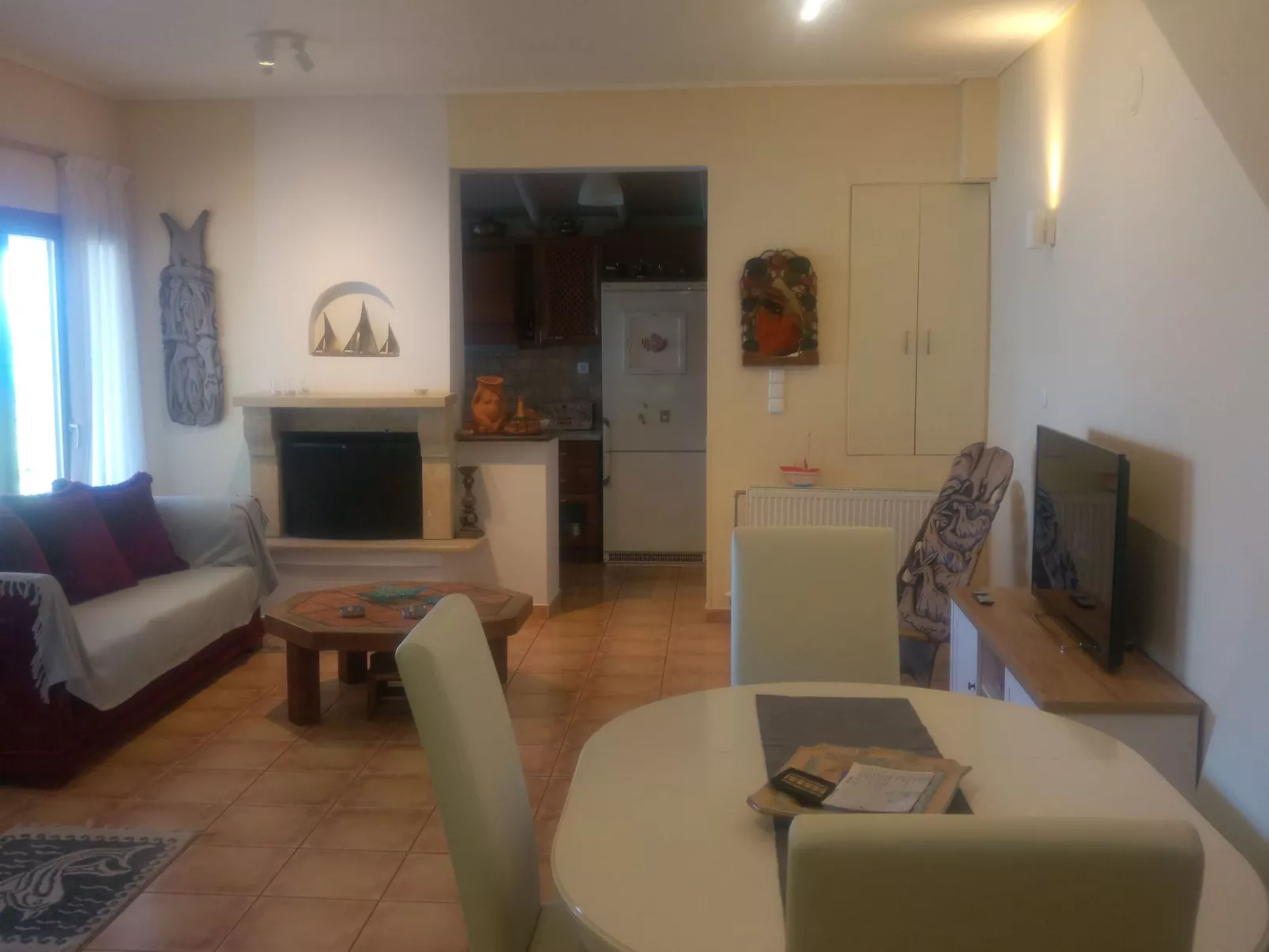 Simos in Paleokastro-Binnen