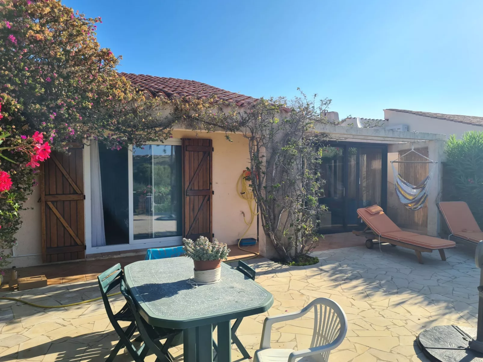 "Casa zinu" mit Blick aufs Meer-Binnen