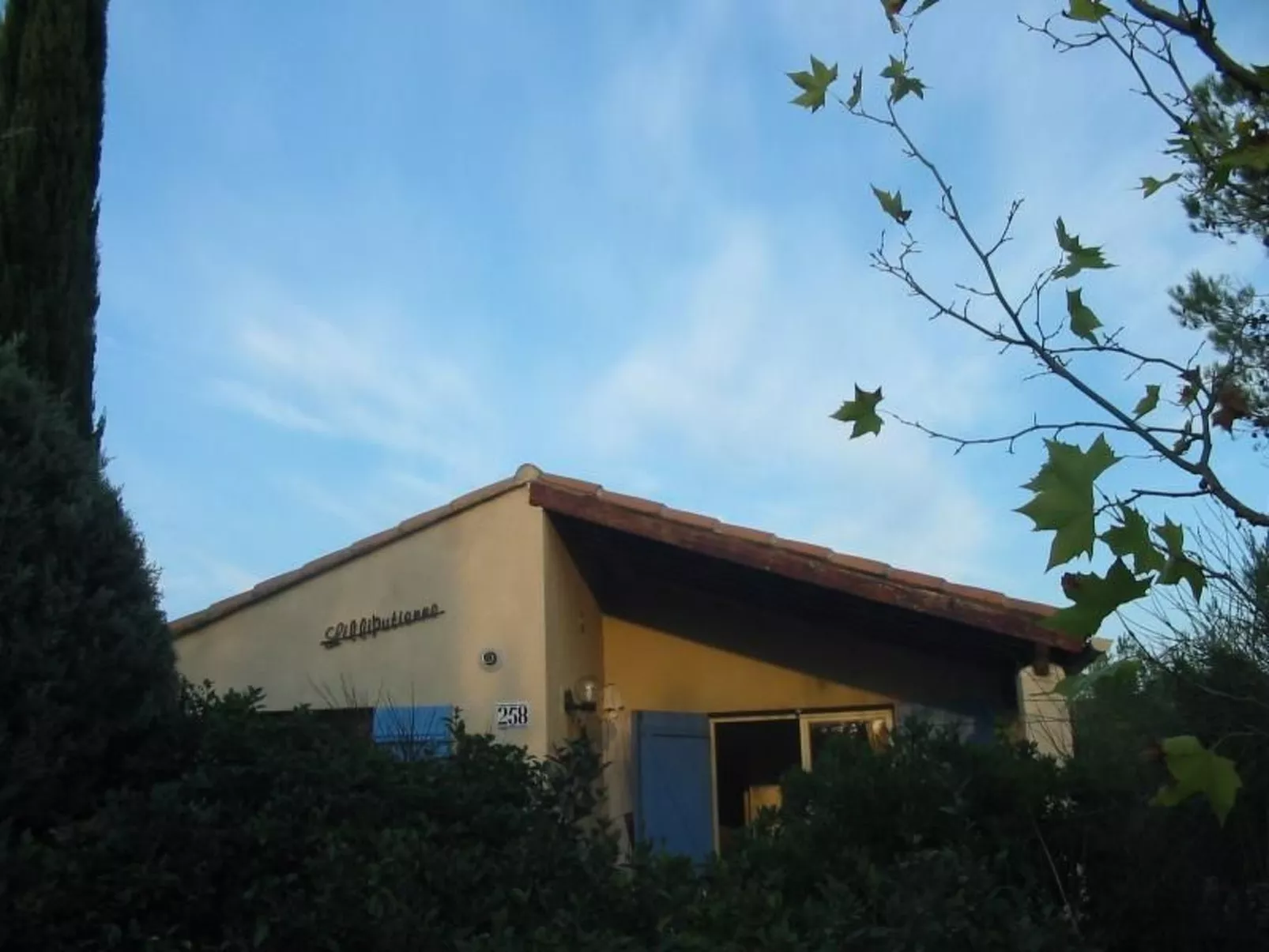 Lilliputienne am Parc le Duc-Buiten