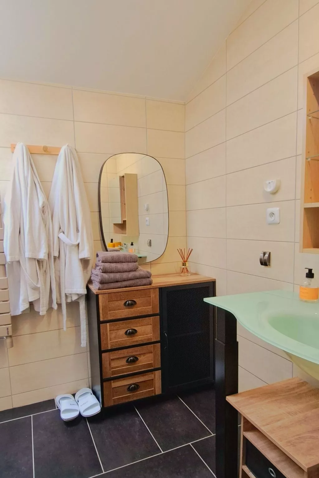 "L'Orée" - privates SPA - ruhig gelegen-Binnen