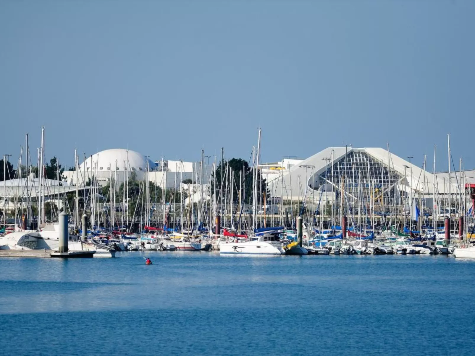 Kleine Wohnung in großem Familienhaus-Buiten