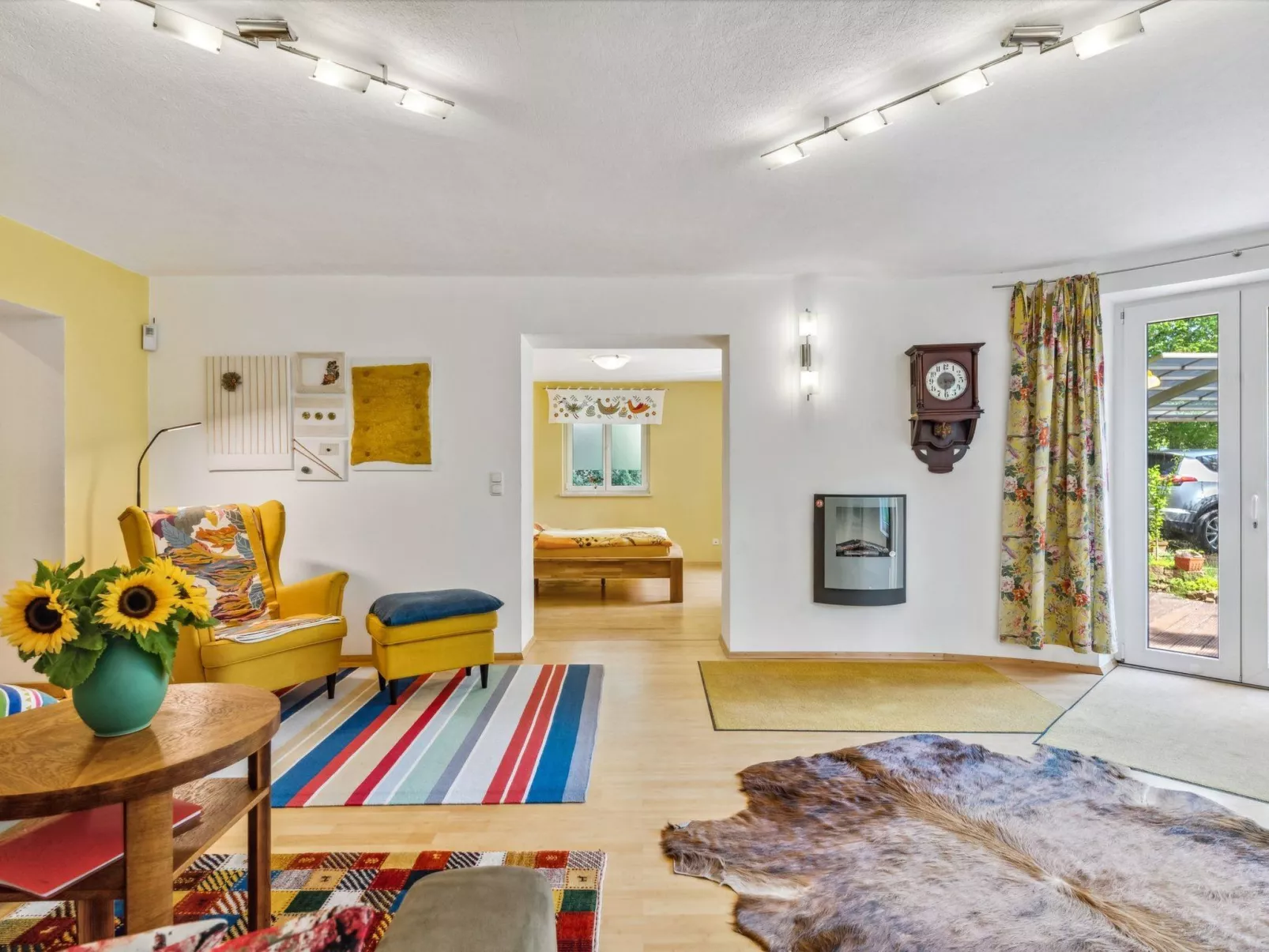 In Karlshorst mit Terrasse-Binnen