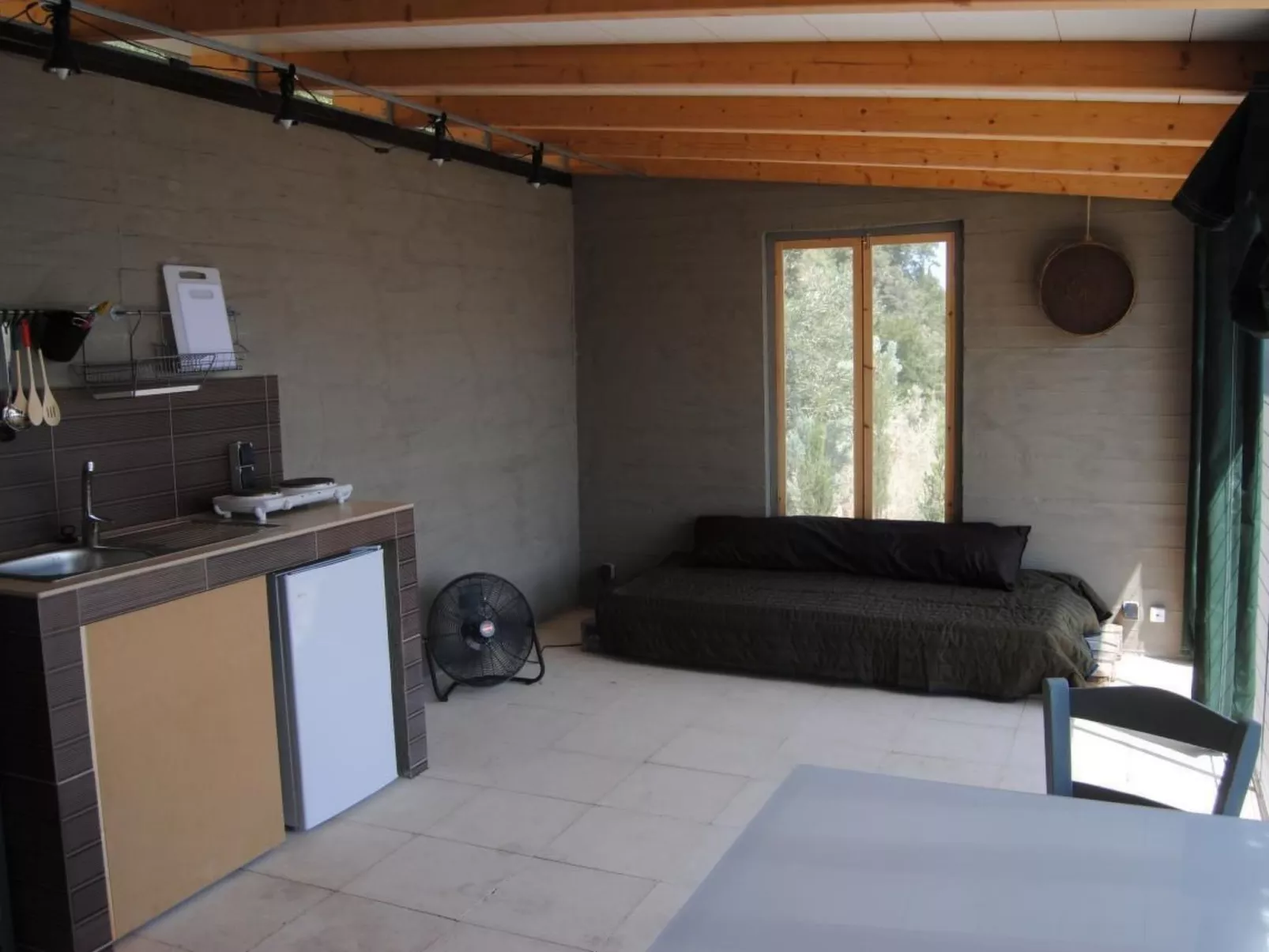 Leonidionhouses - Der Kleine Bungalow-Binnen