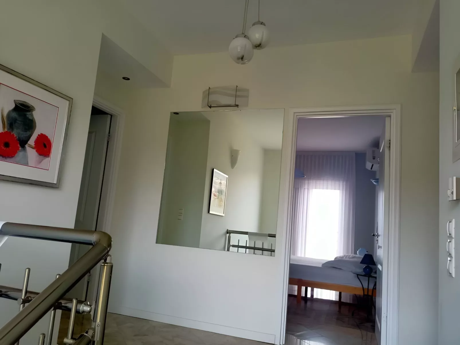 Anwesen "Villa Livadia" mit Infinity-Pool-Binnen