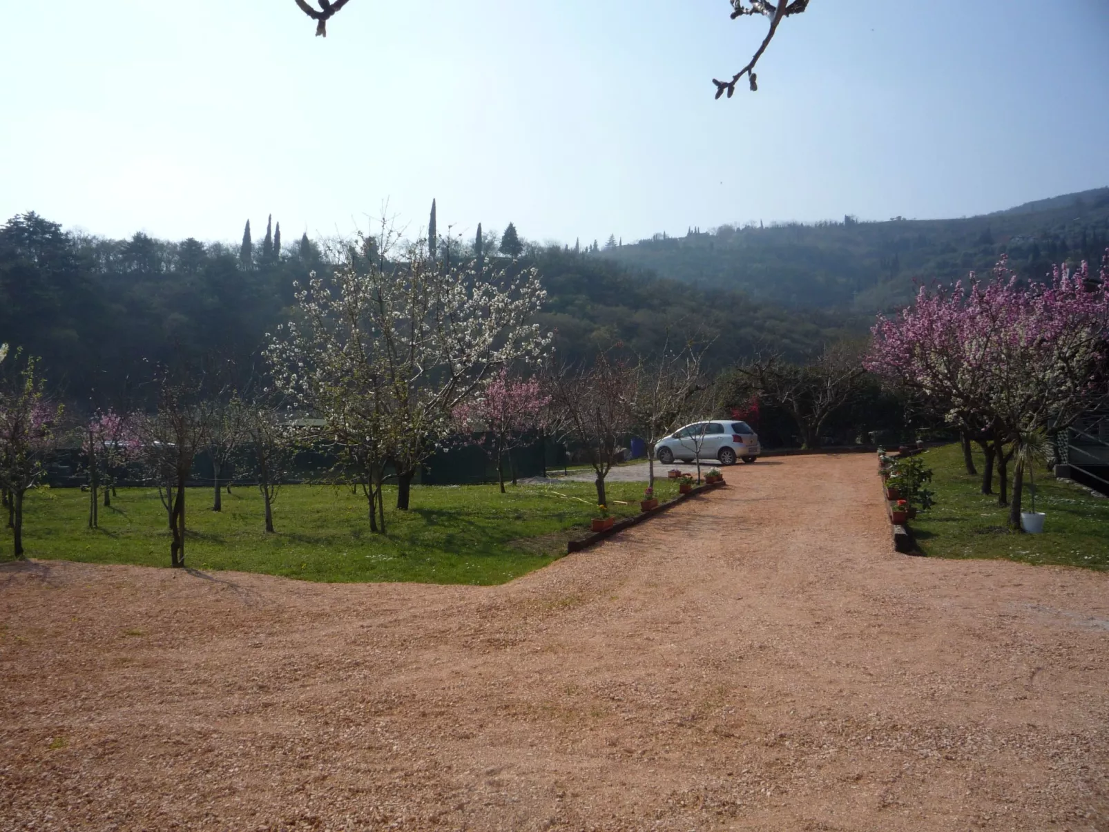 Anwesen mit privatem Garten und Grill-Buiten