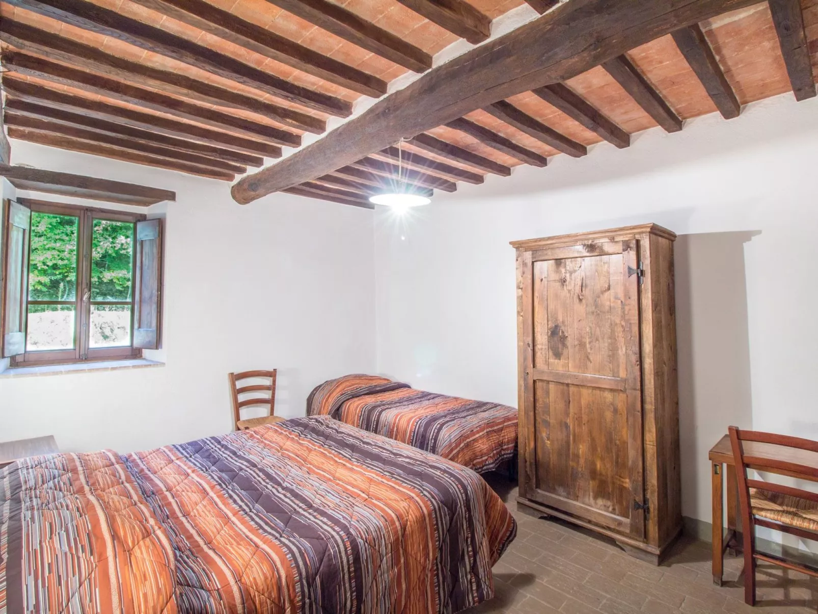 Bauernhaus Borgo Santarsa-Binnen