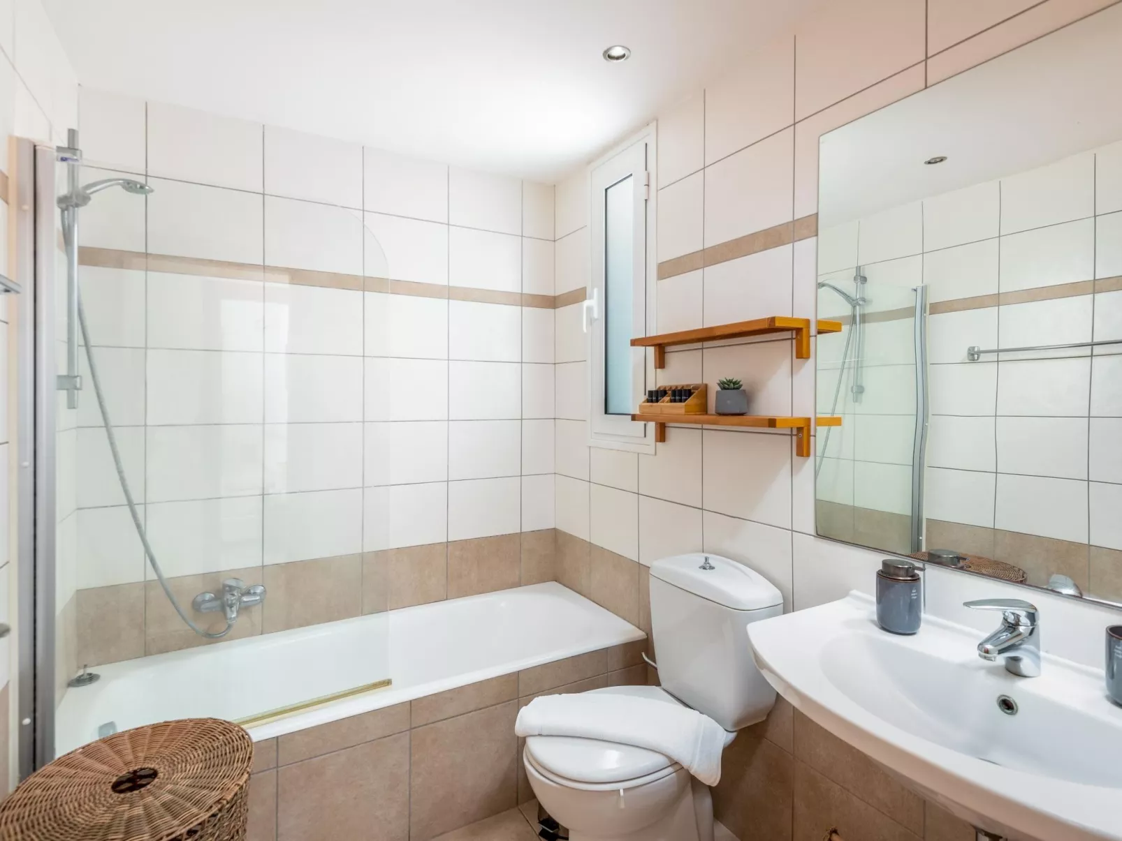 Anbetungswürdige Villa-Binnen