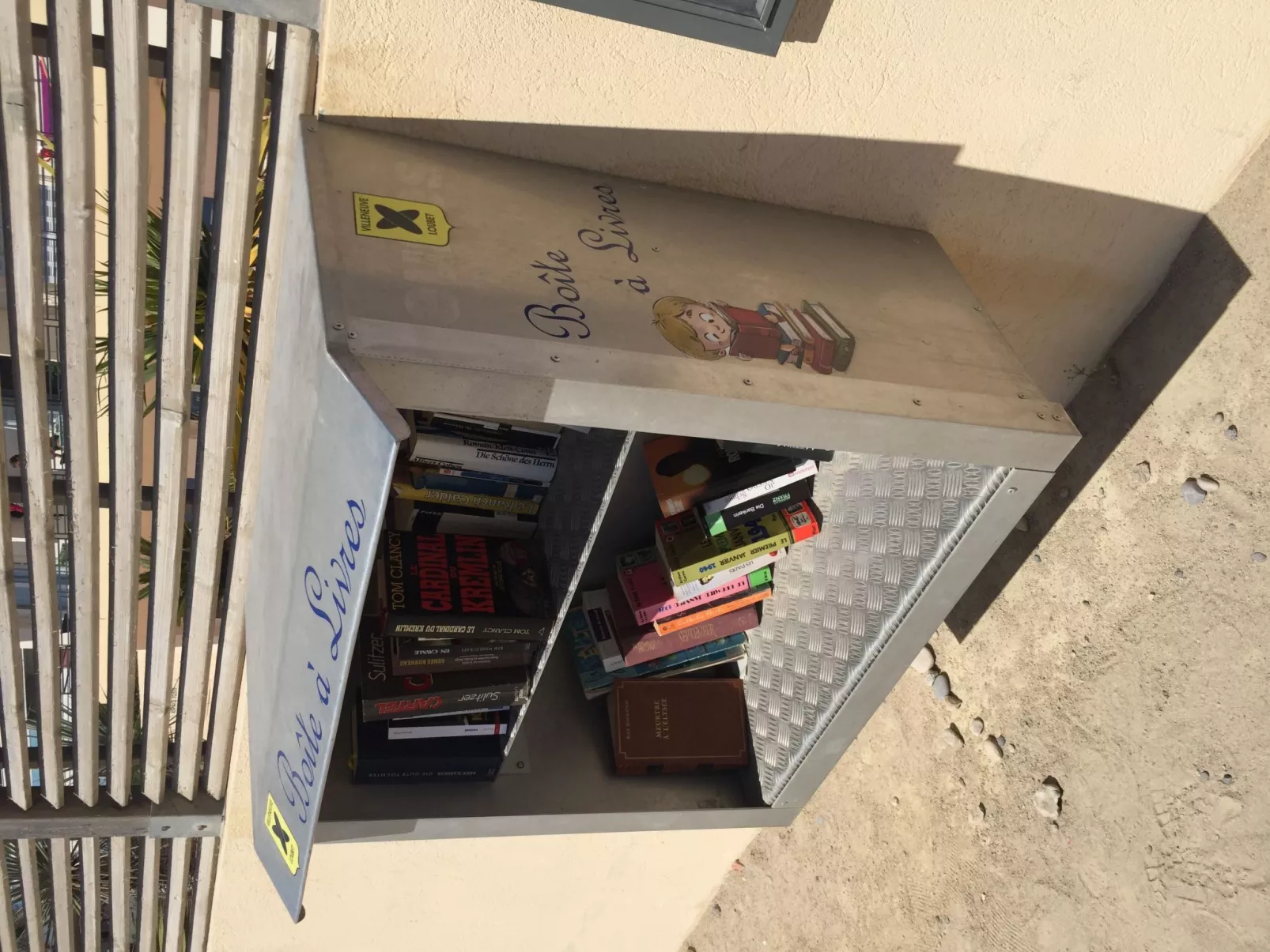 Gemütliche Wohnung, 5 Minuten vom Strand entfernt-Buiten