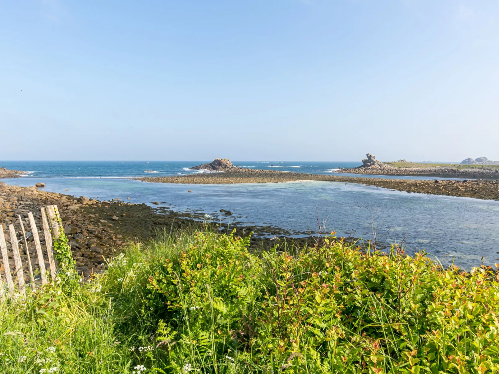 Ebenerdiges Haus am Meer-Omgeving