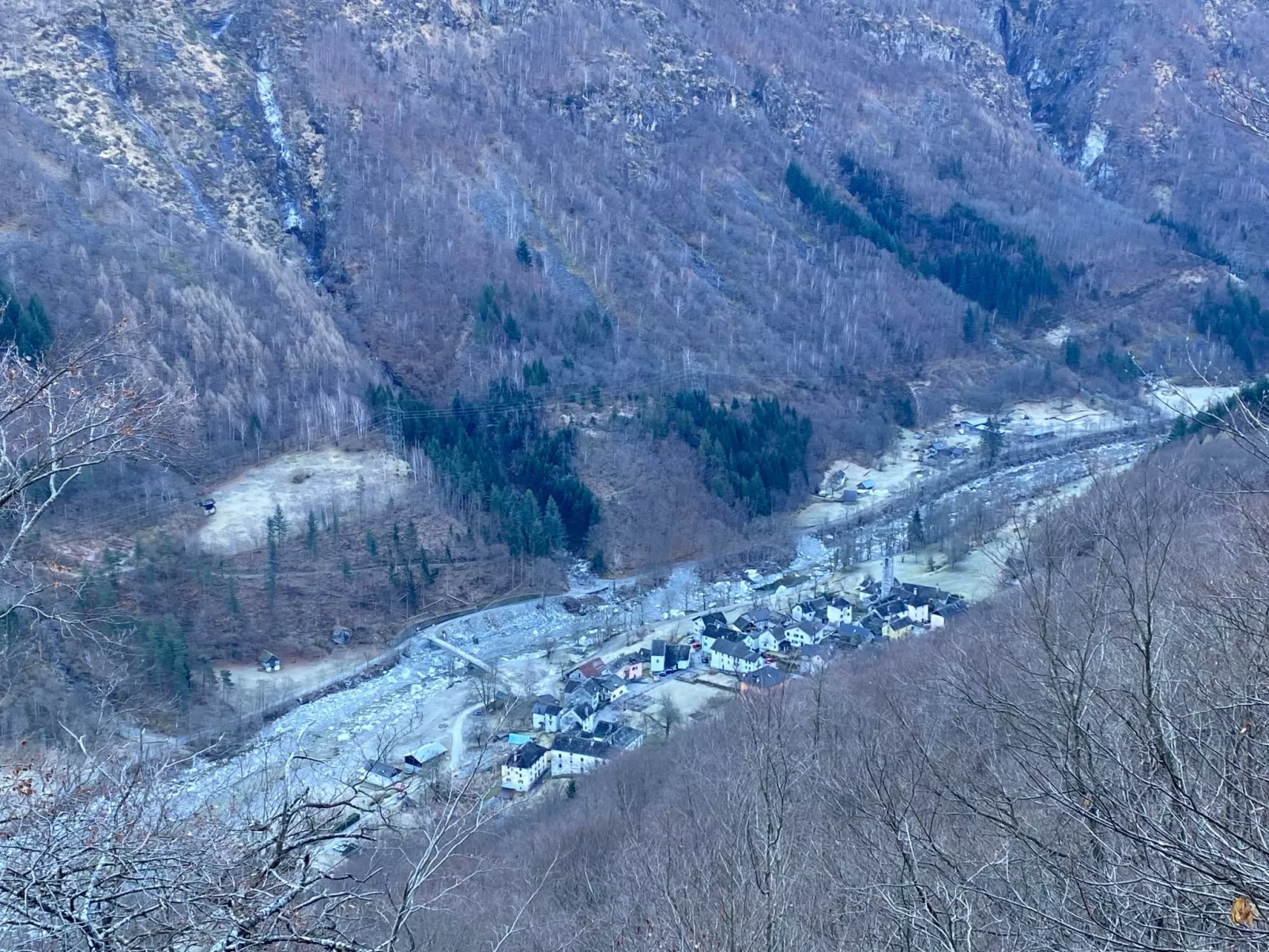 Rustico Monti di Rima-Binnen