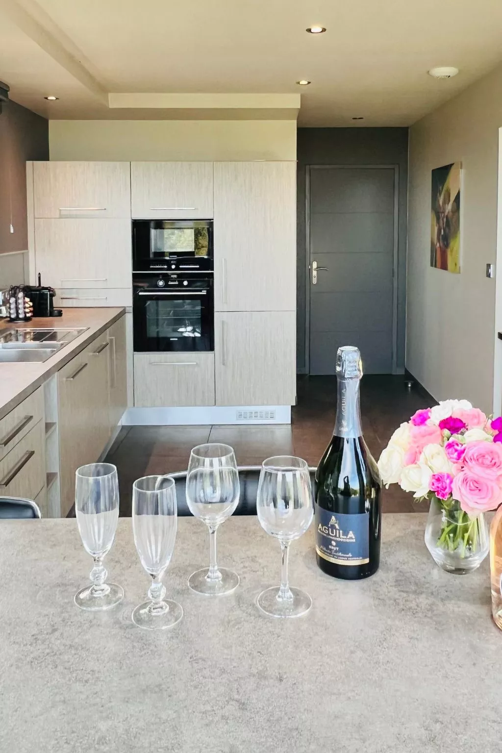 Villa Tante Alice  Meerblick Komfort Villa Alleinlage mit Aufzug Jacuzzi Dampfb-Binnen