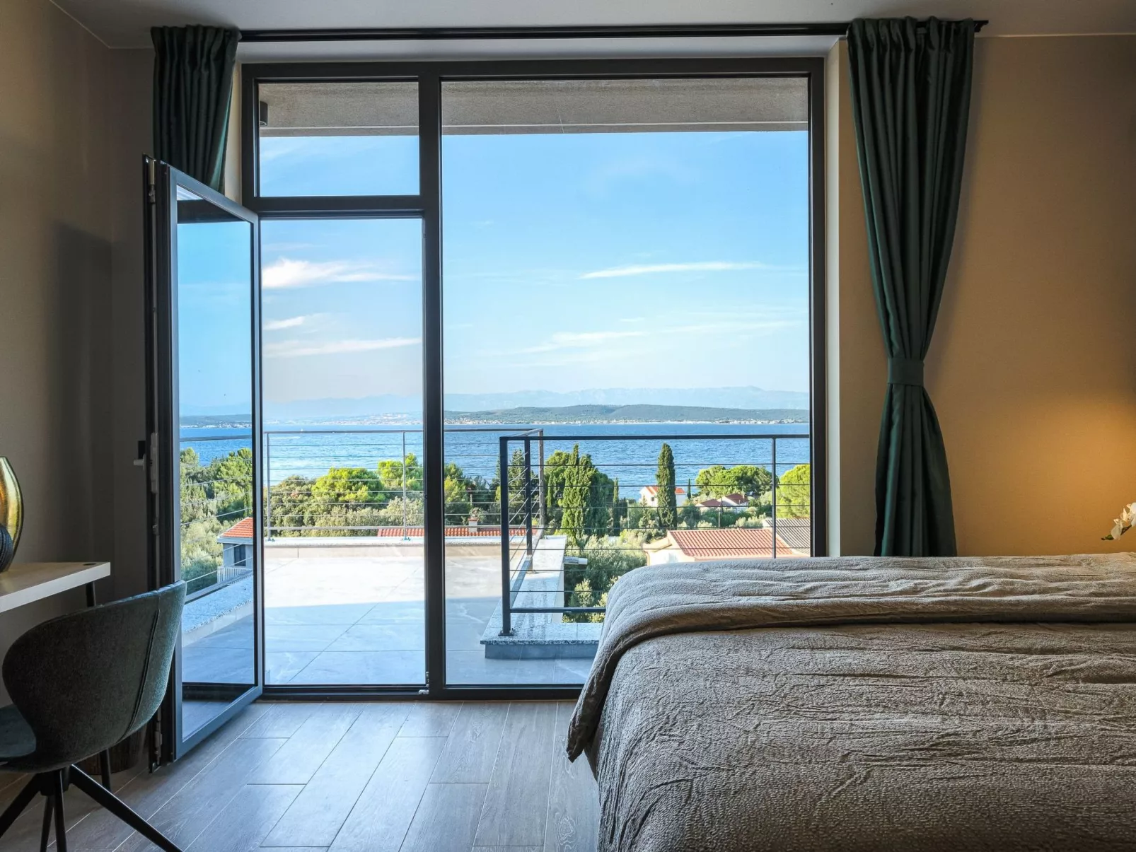 Urlaub Luxusvilla "Villa Supreme Pasman" neu-Binnen