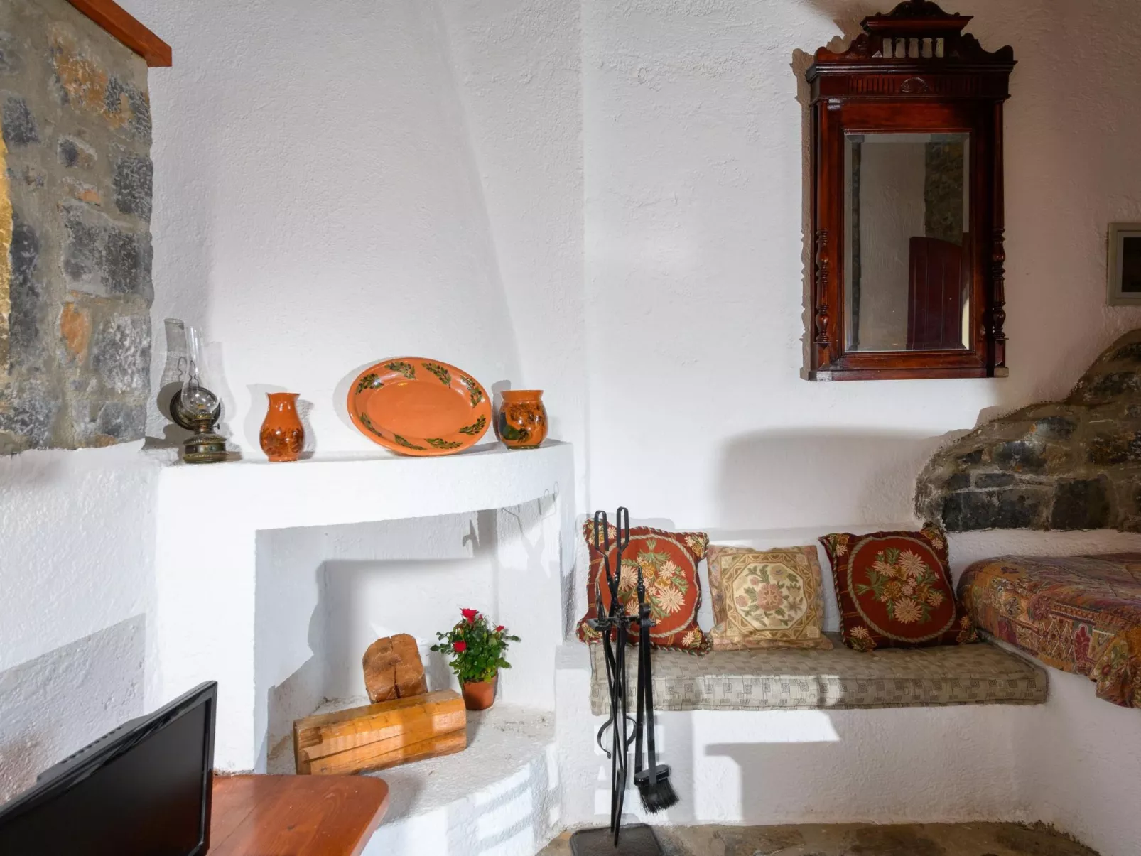 Authentisches kretisches Steinhaus Clio mit Aussicht-Binnen