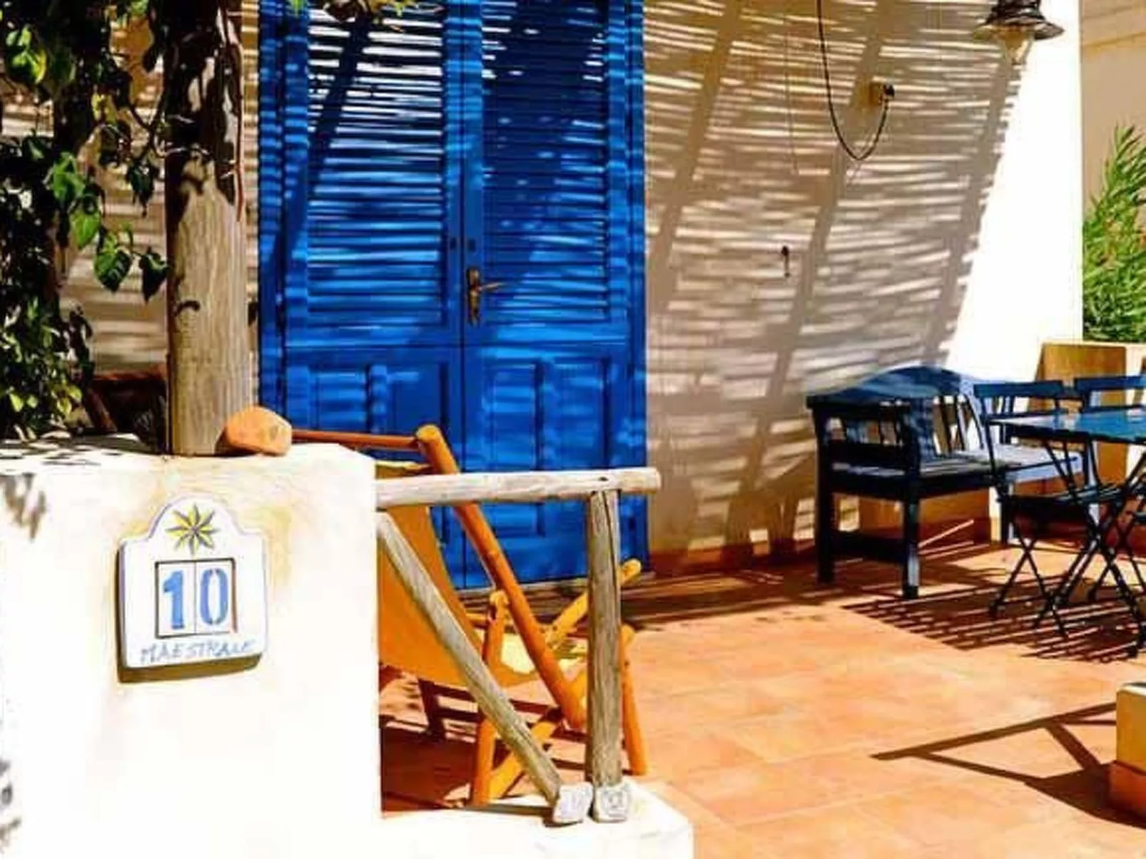 Wohnung in Marettimo mit Terrasse, gemeinsamem Pool und Garten-Buiten