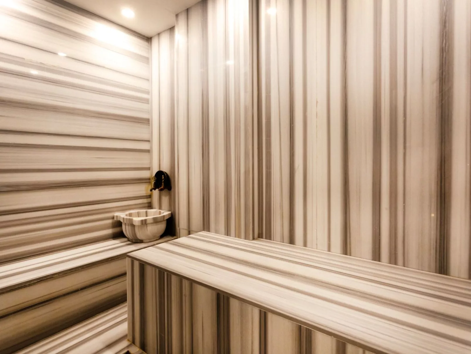 Villa Infinity Sky für 2 Personen und 2 Kinder-Binnen