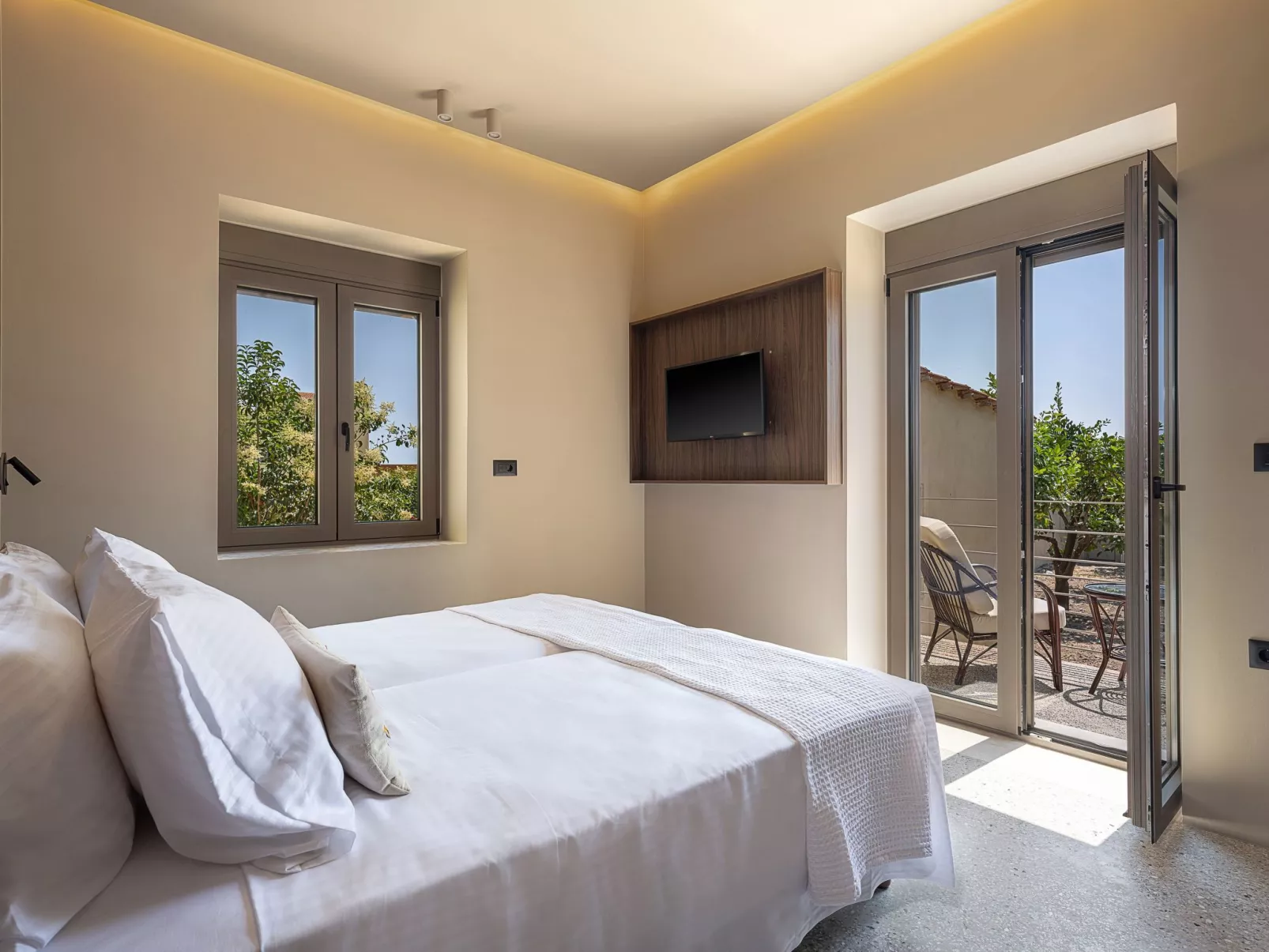 "Villa Portokalea", direkt am Meer-Binnen