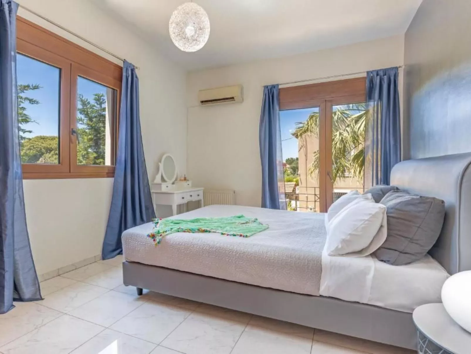 Mit Privatpool für 20 Personen in Ialysos, Dodekanes-Binnen