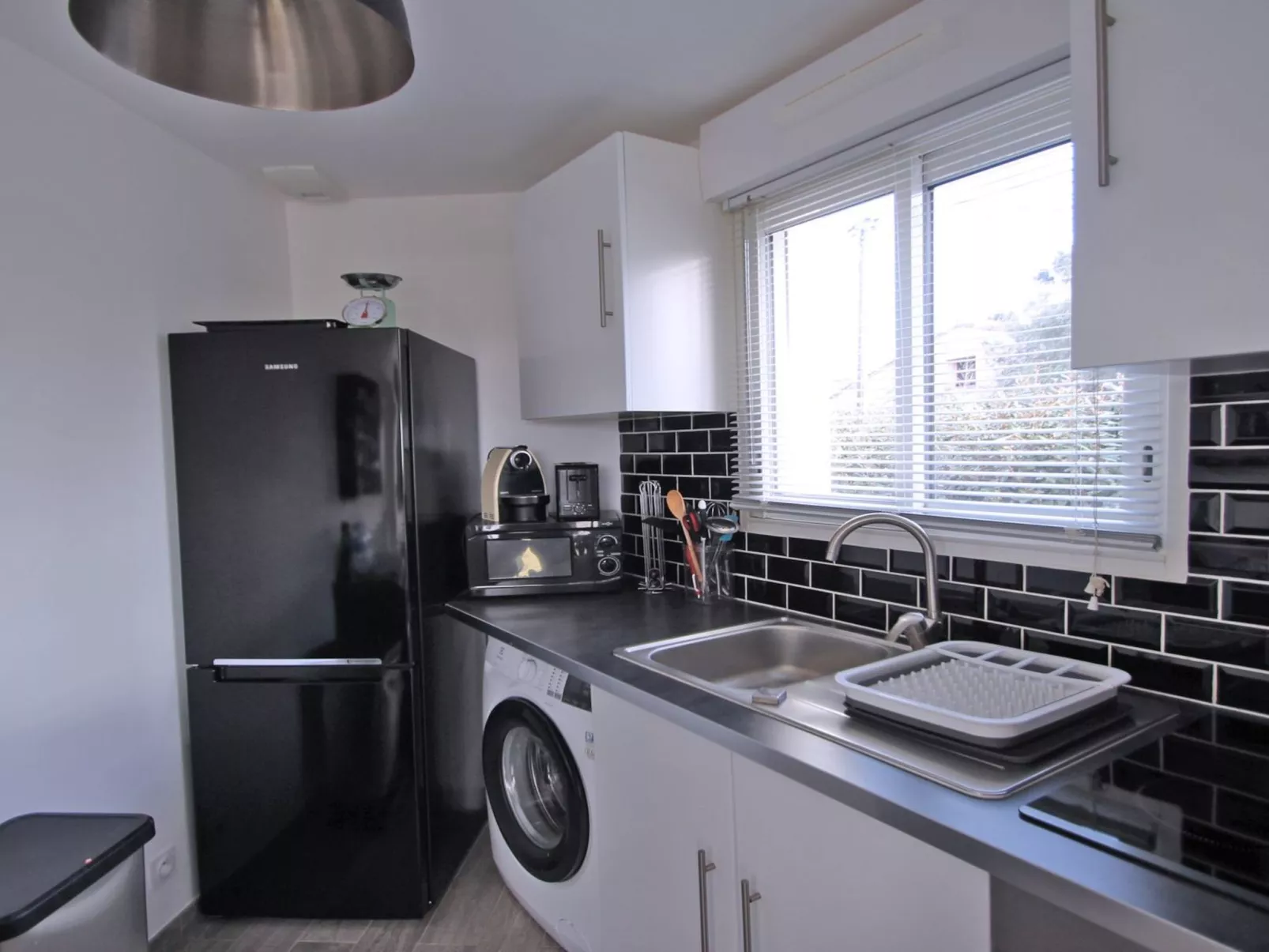 Wohnung T2 - 4 pers - Swimmingpool Residenz - Klimaanlage - Binnen