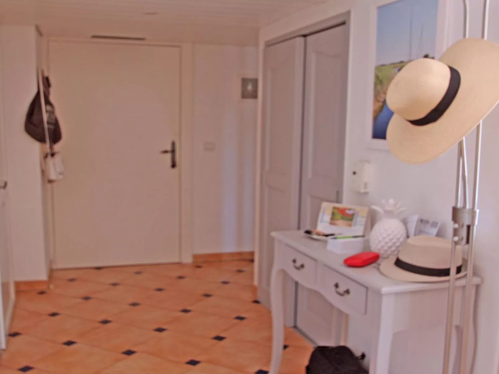 Appt T3 - 4 pers - Climatisation - Piscine - Binnen