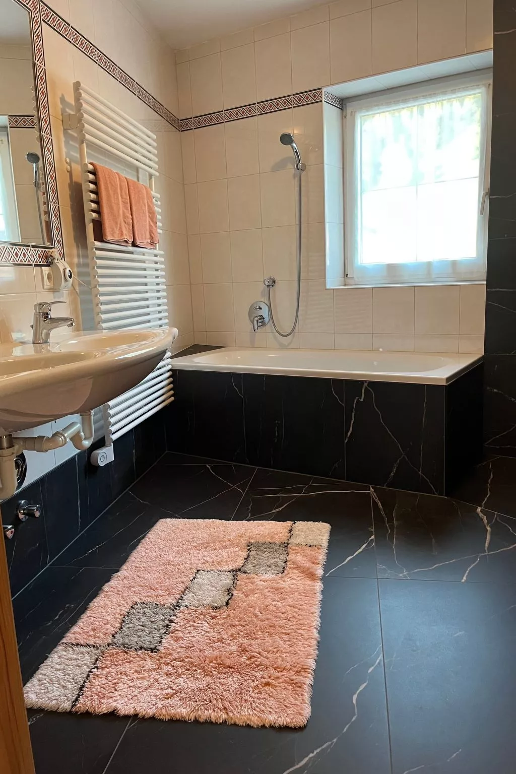 Sonnenapartment-Binnen