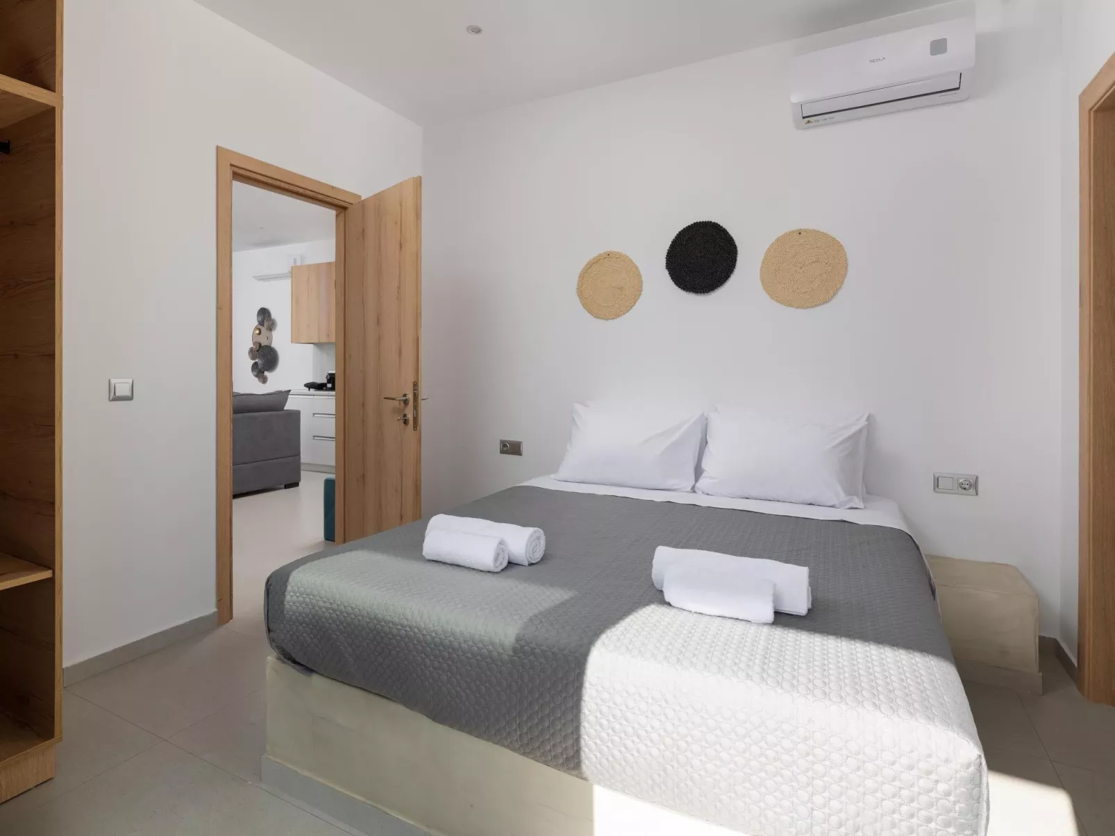 Salzige Luxus-Villa 4-Binnen