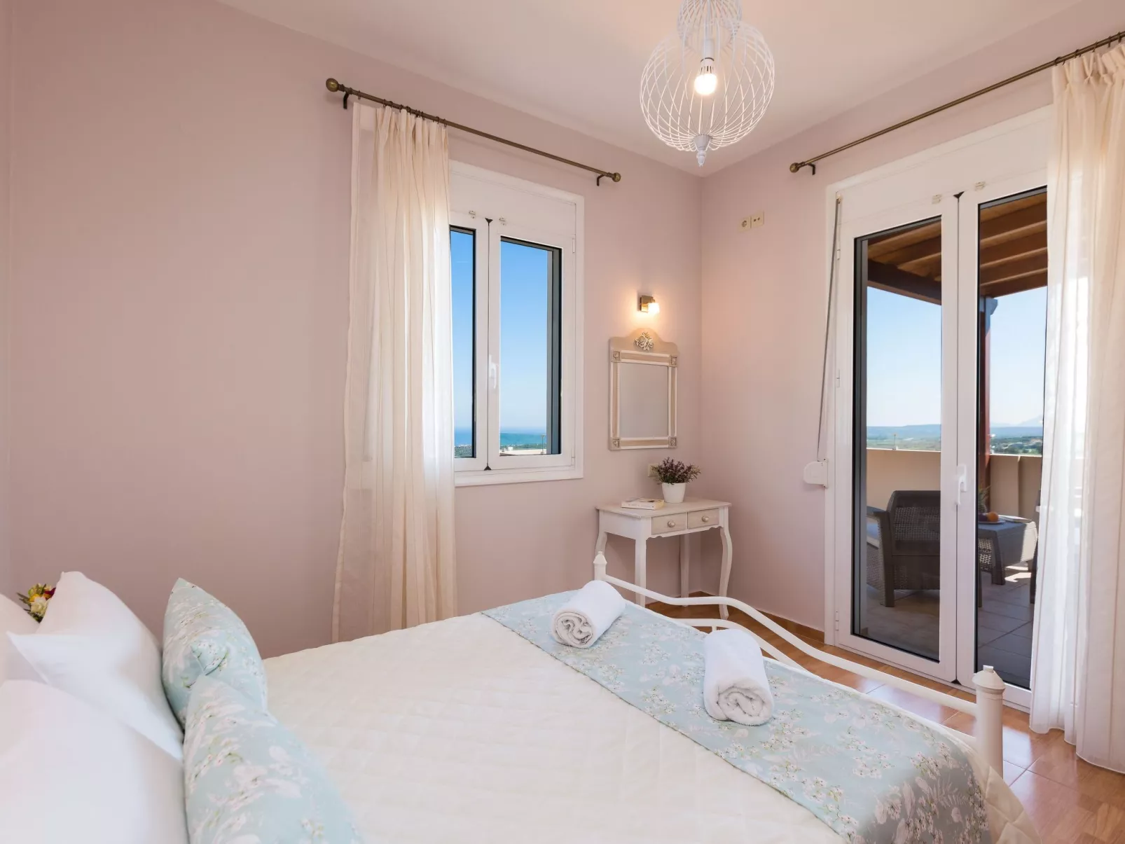 Familienfreundliche Villa mit privatem Pool und BBQ-Binnen