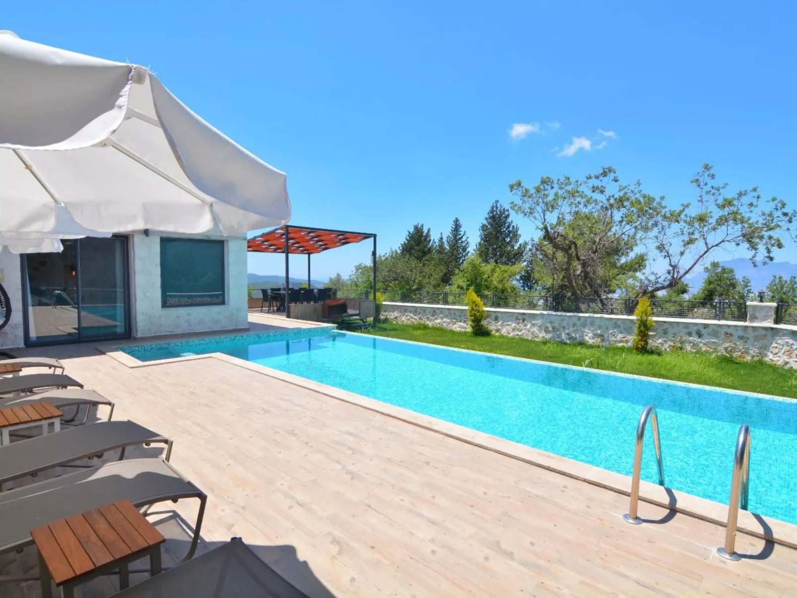 Natursteinvilla-Binnen