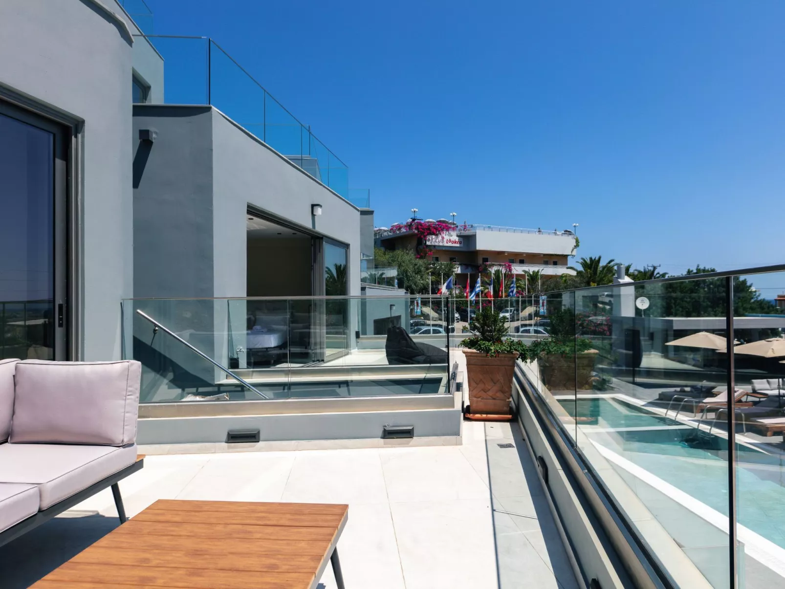 Isla Villen und Suiten Uranus Villa-Image-tags.info