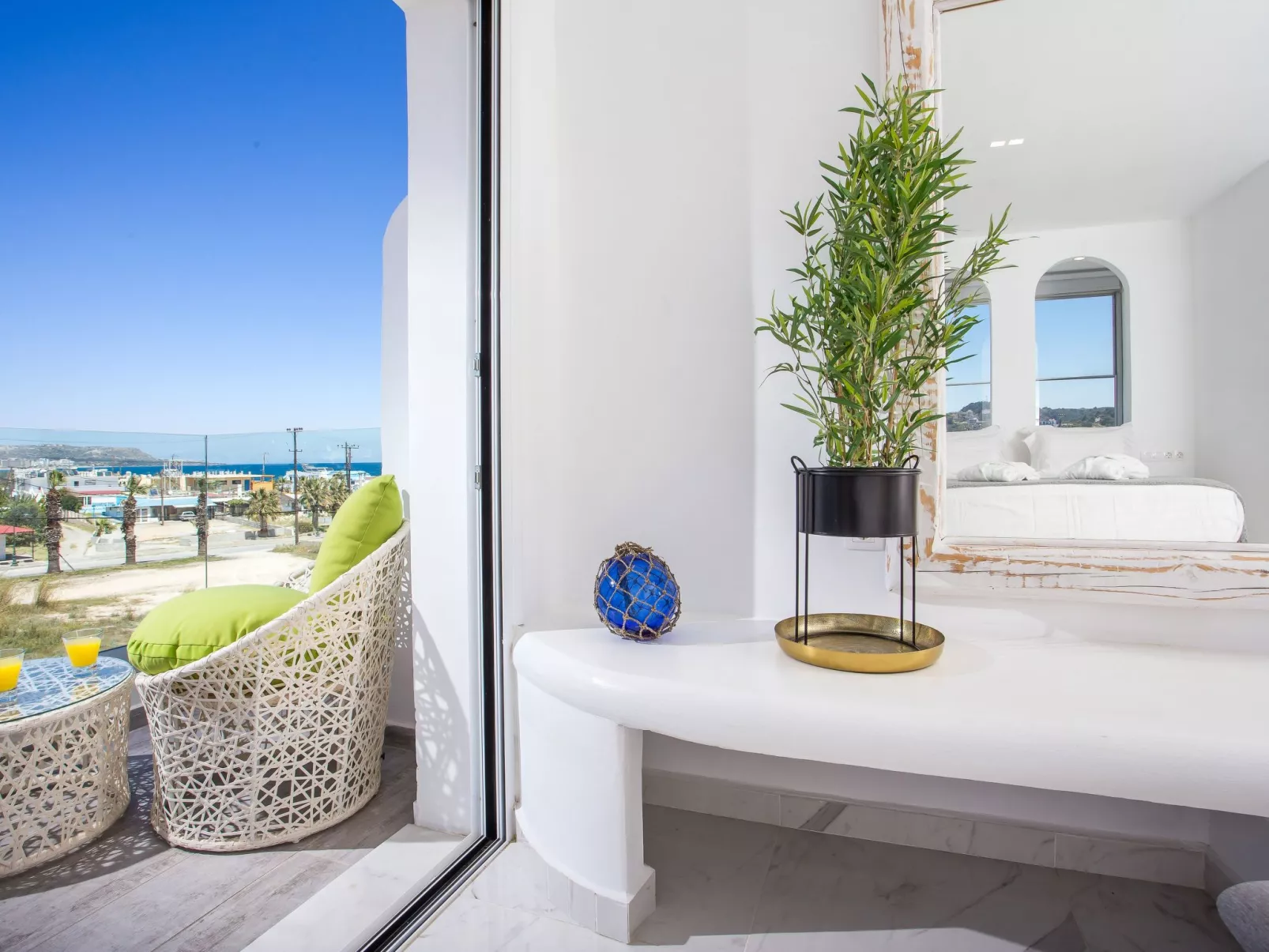 Ammos Luxury Suite - in der Nähe des Strandes von Faliraki-Binnen