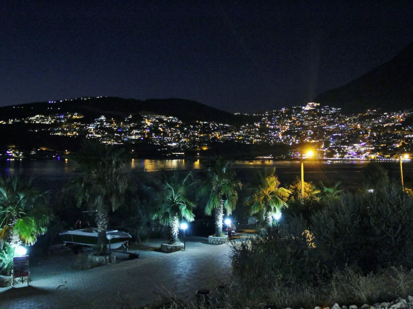 In Kalkan mit Privatem Pool-Binnen