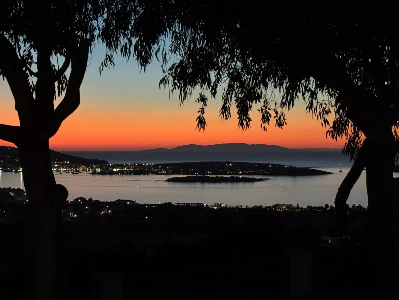 Die Villa und das Atelier des Bildhauers-Binnen