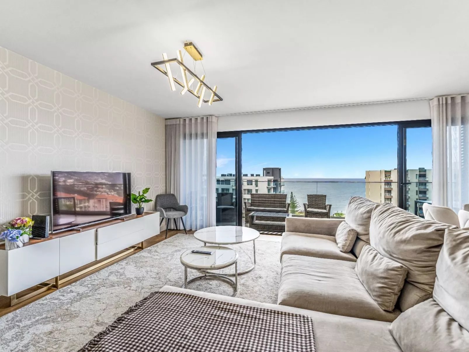 "Saolucas Apartment TopLocation"-Image-tags.info