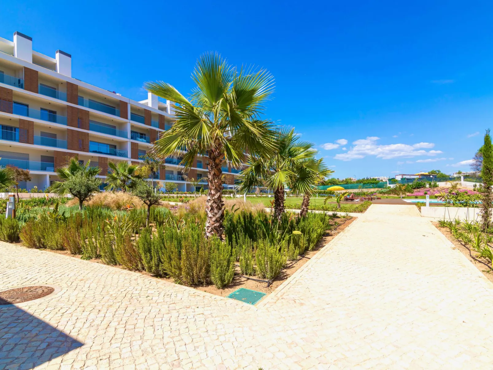 Marvell Design-Image-tags.info