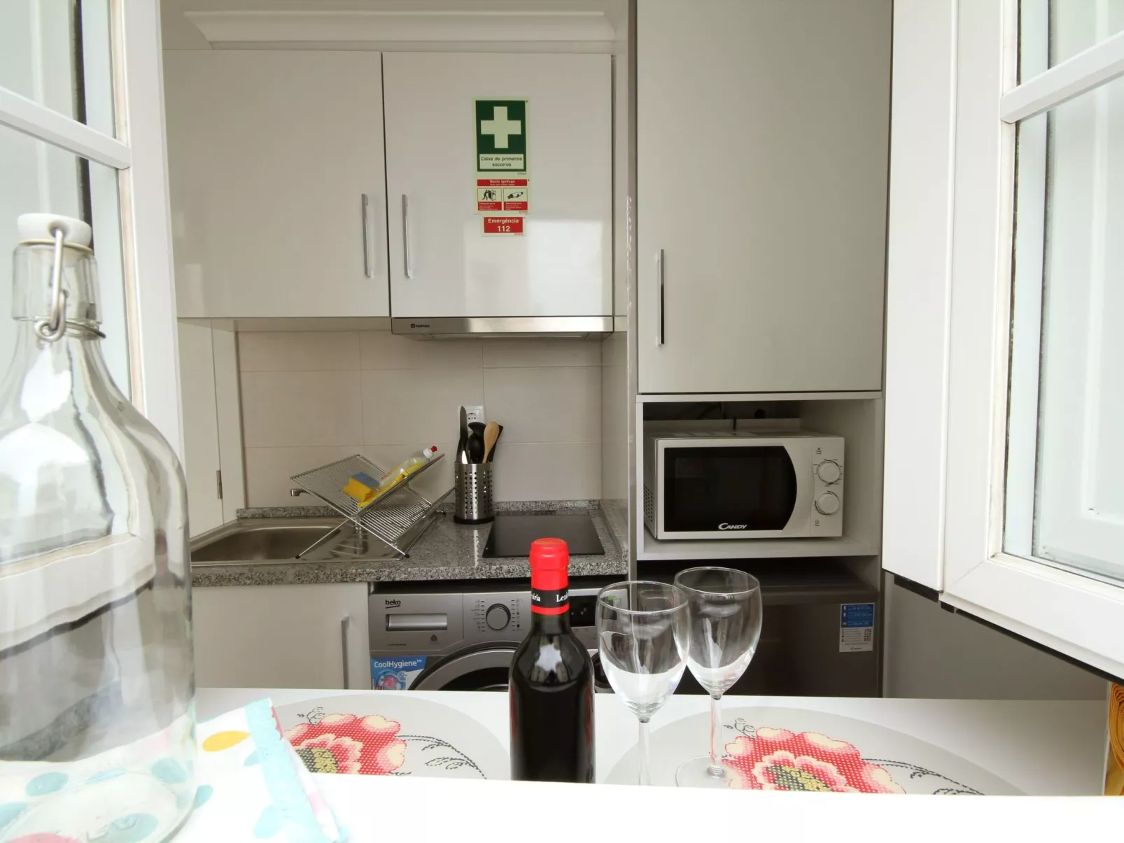 Alfama Right Point, Studio Santo Estevão-Image-tags.info