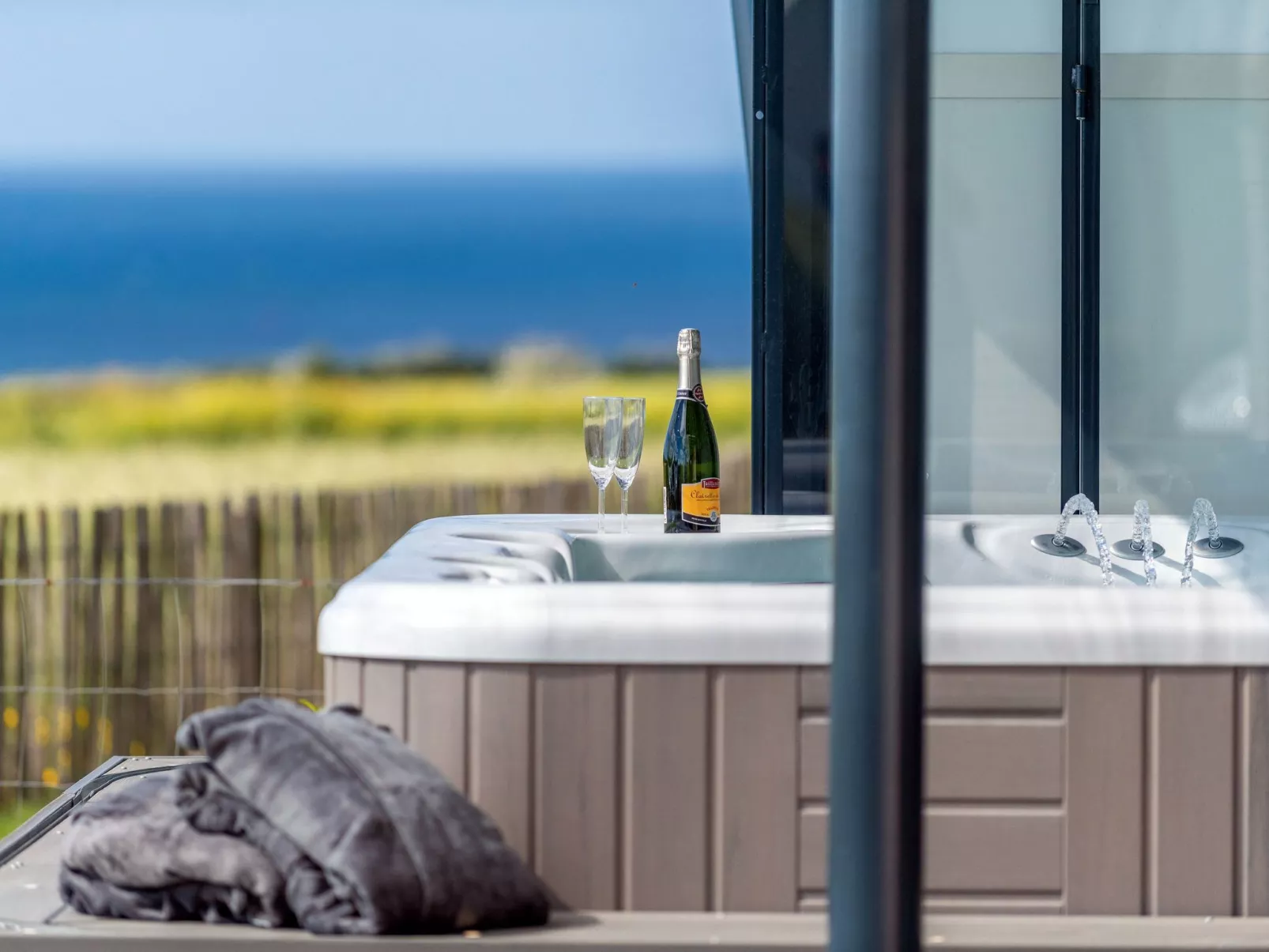 Charmantes Haus mit privatem Jacuzzi in der Bretagne-Binnen