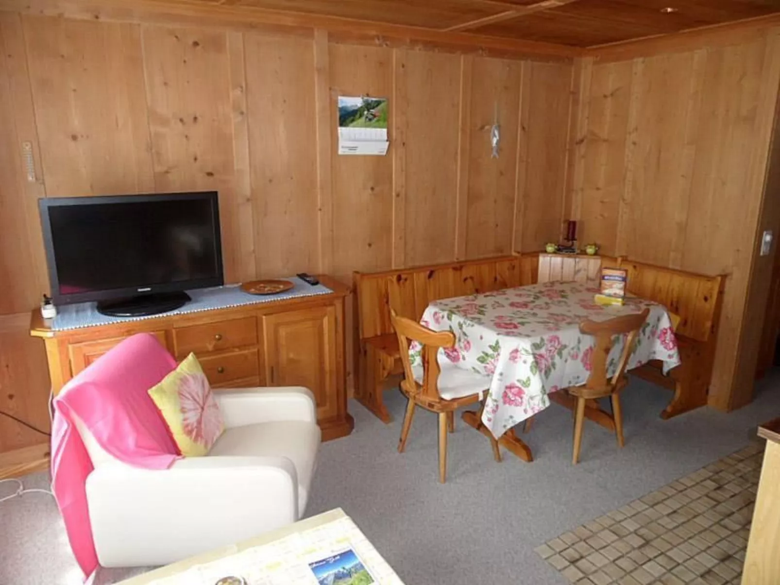 Des Alpes 4-Bettwohnung-Binnen