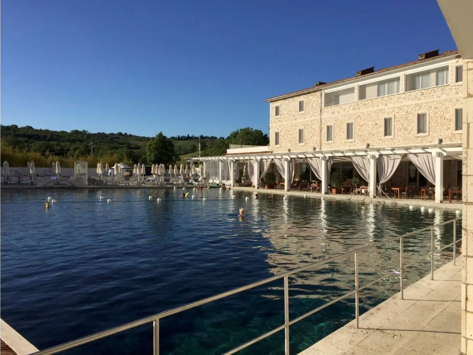 Hochwertige Wohnung im Turm-Schlösschen-Binnen
