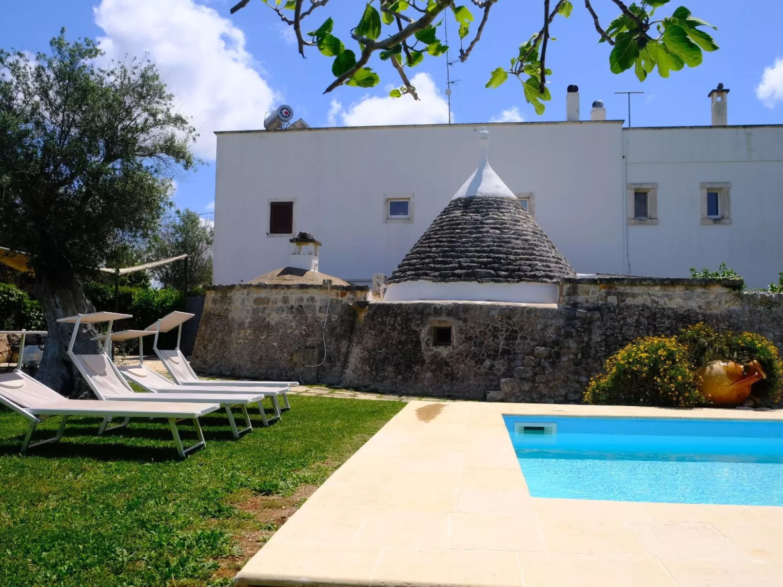 Trullo auf dem Lande in Ostuni mit privatem Pool-Binnen