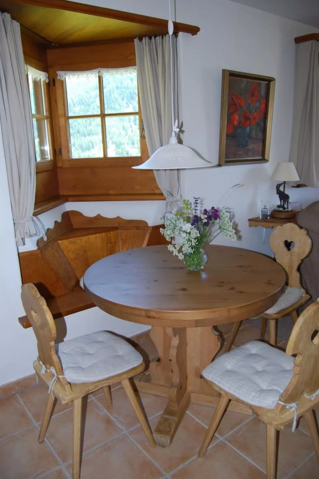 Chesa Larschigna-Binnen