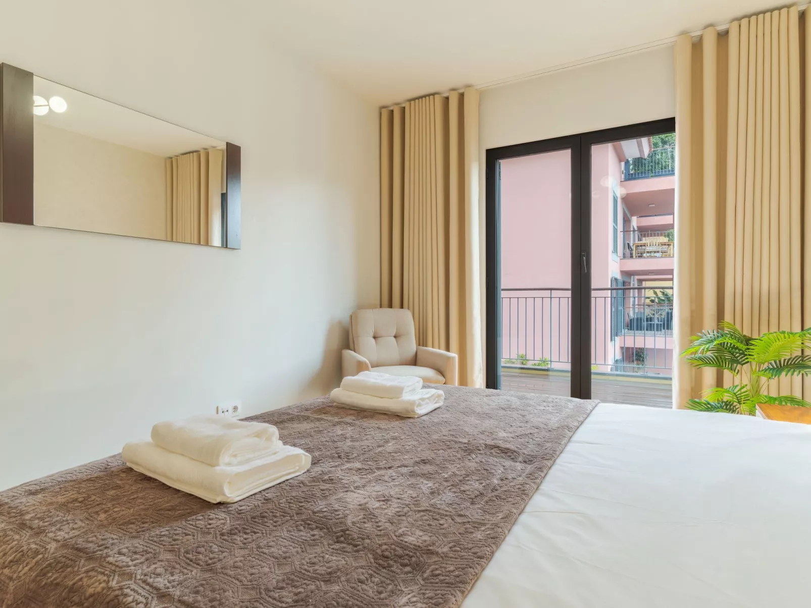 Living BX Wohnung im Stadtzentrum-Binnen