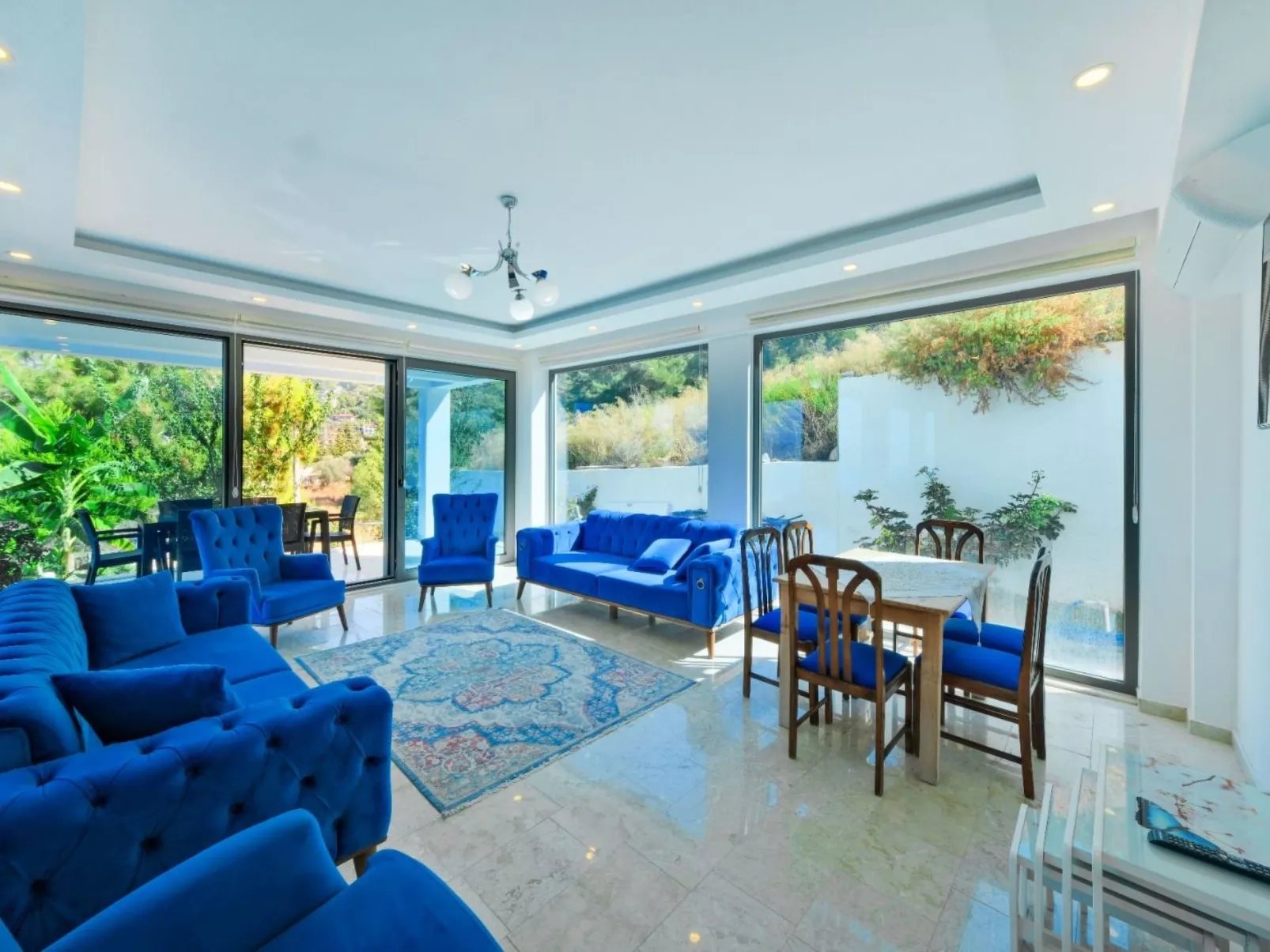 Villa mit unfassbarem Meerblick-Binnen