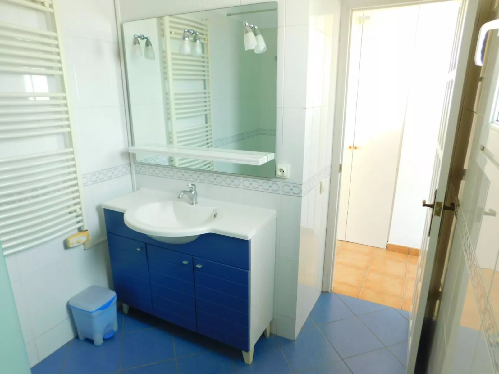 Piso de vacaciones de 2 habitaciones, con amplia terraza y parking en Salatar,-Image-tags.info