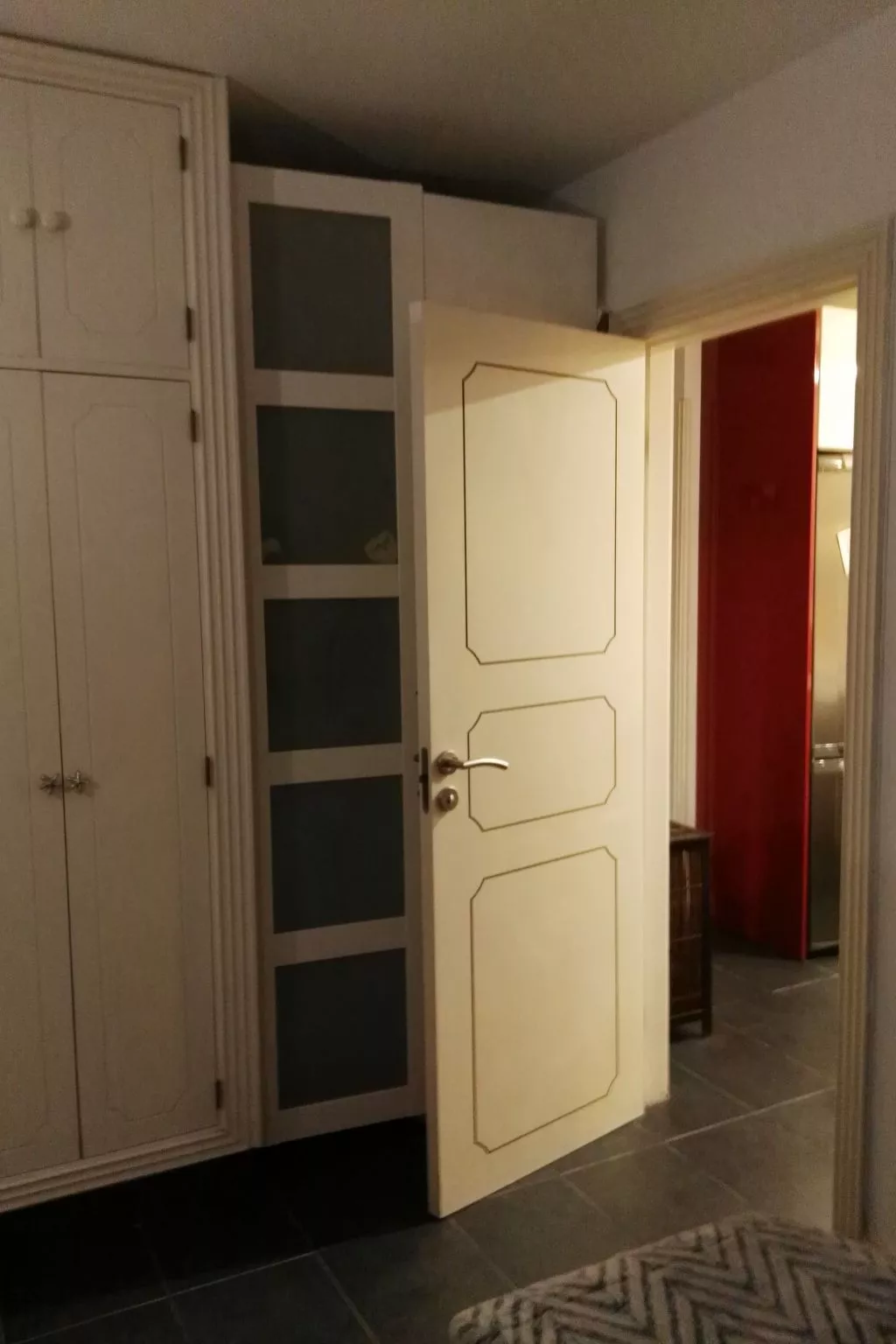 Appartement mit Balkon in einem Komplex mit Gemeinschaftspool am Meer-Binnen