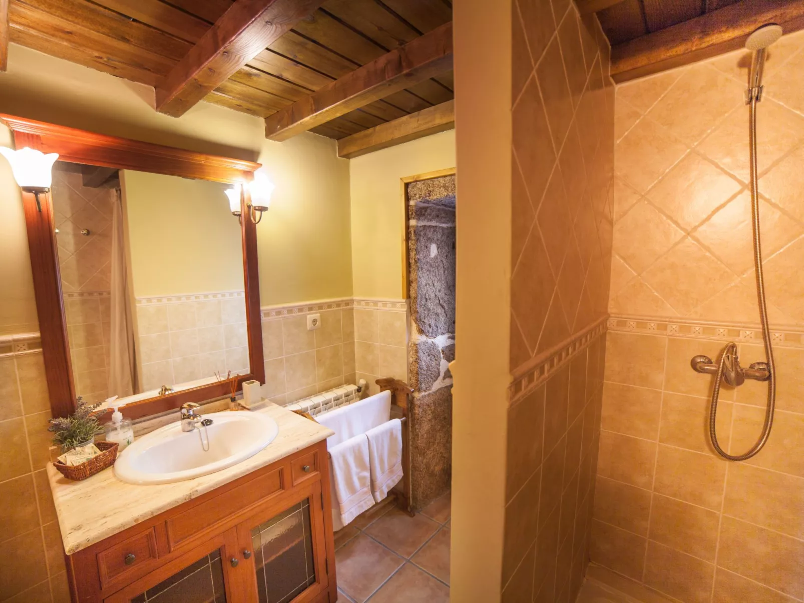 Apartamento 'A Solaina' mit Terrasse-Binnen