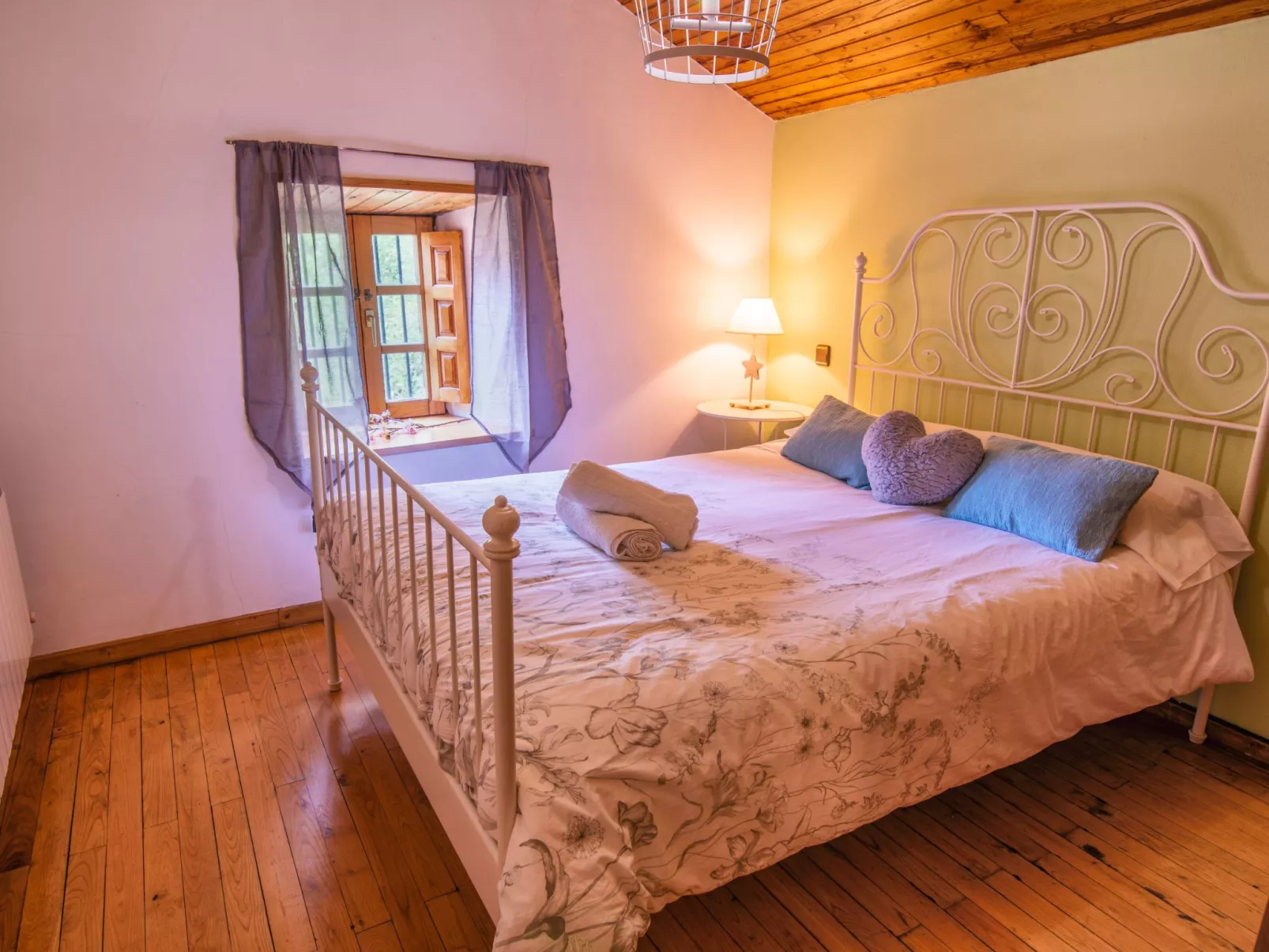 Ländliches Haus La Carrozal Senda del Oso-Binnen