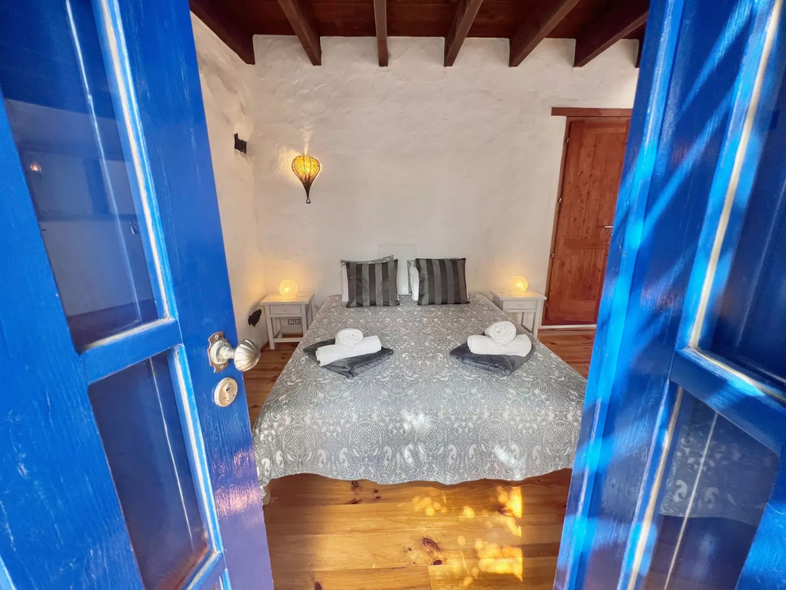 Schön eingerichtetes Bauernhaus - La Finca Yazmina-Binnen