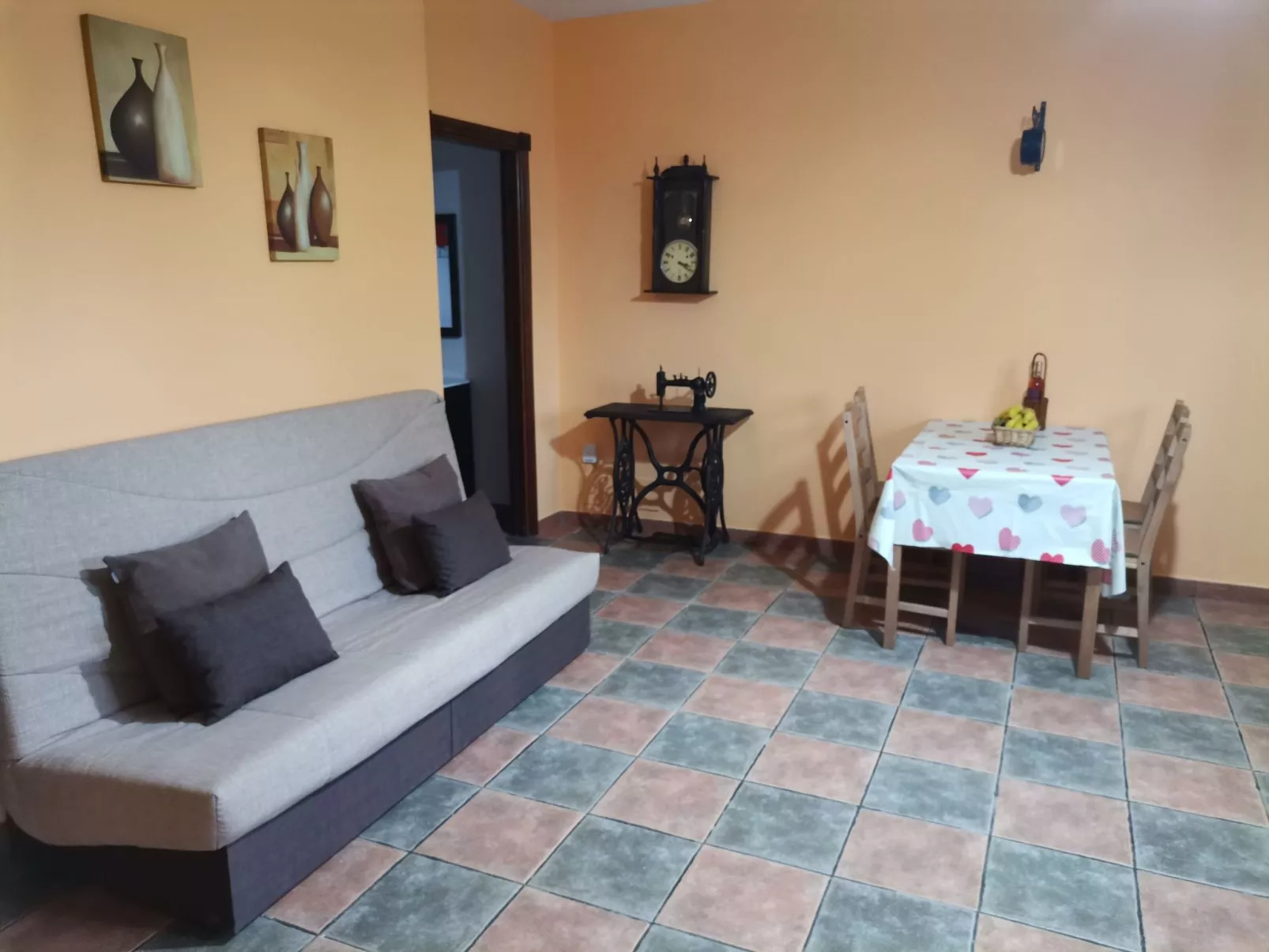 "La Almendra" mit Terrasse-Binnen