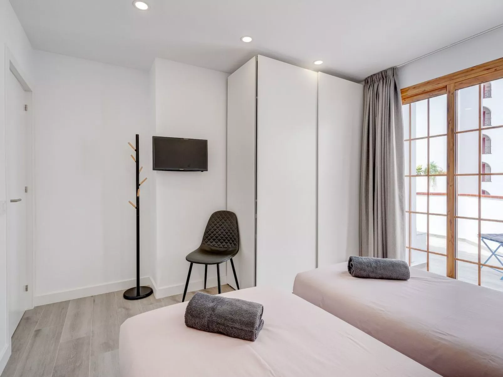 Los Diamantes-Image-tags.info