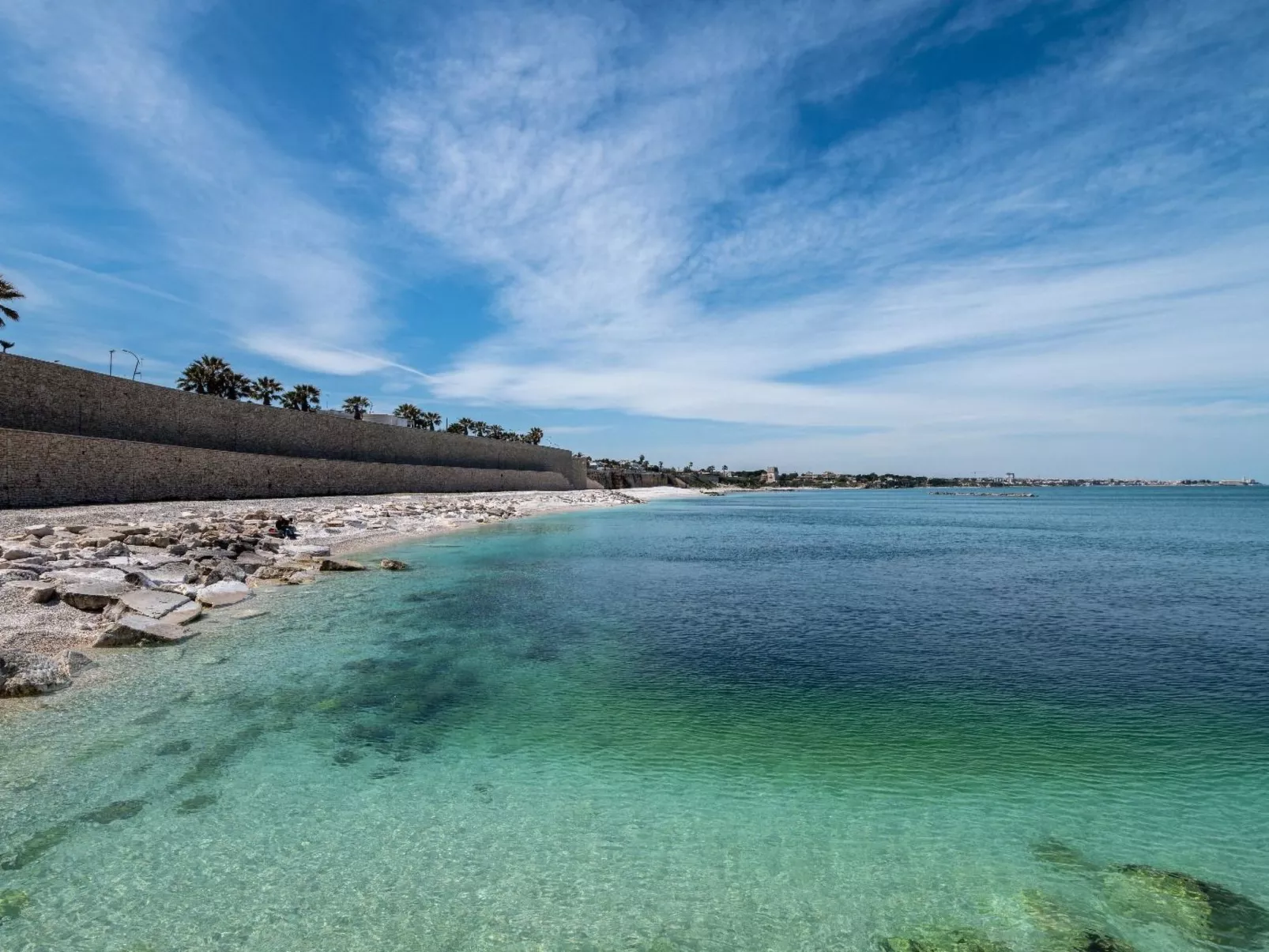 Bei Tante Gina-Binnen